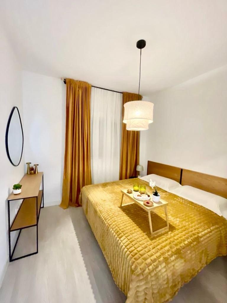 Historical Centre! Private Terrace & Gym-Near Public Parking Apartment Malaga Luaran gambar