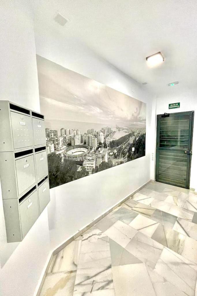 Historical Centre! Private Terrace & Gym-Near Public Parking Apartment Malaga Luaran gambar
